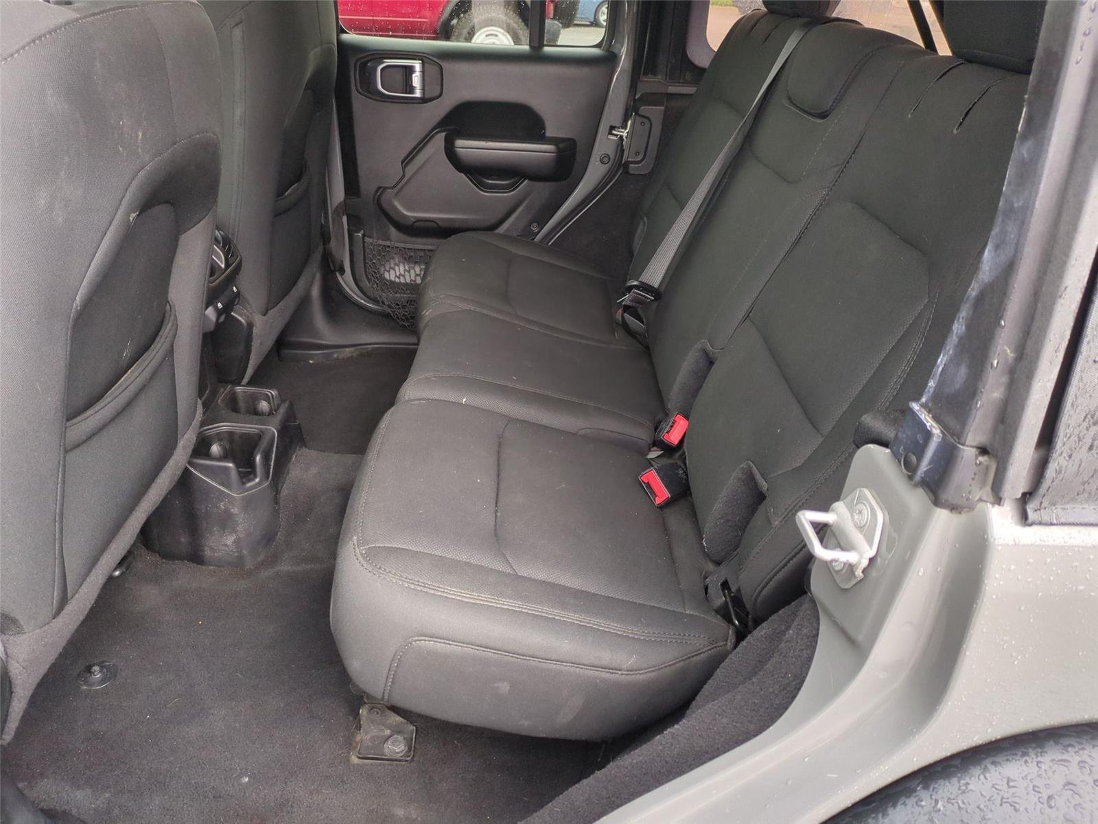 Used 2021 Granite Crystal Metallic Clearcoat Jeep Unlimited Sport S image 31