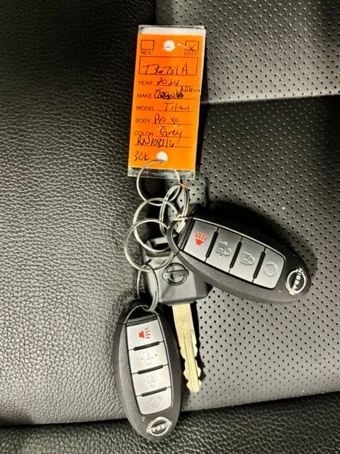 Used 2024 Gray Nissan PRO-4X image 26