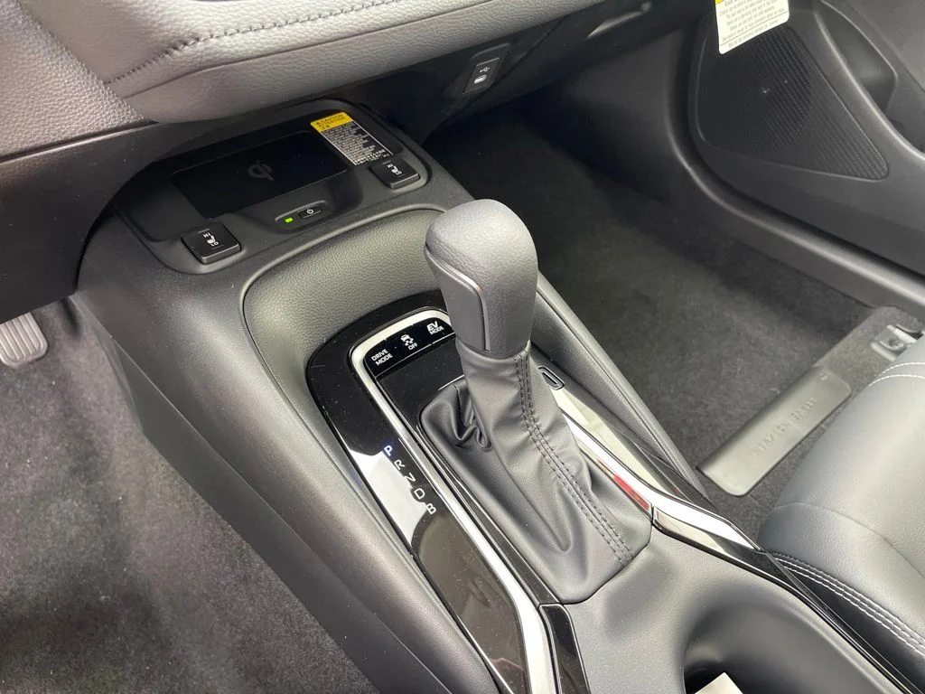 2026 Toyota Corolla XLE - Photo 24