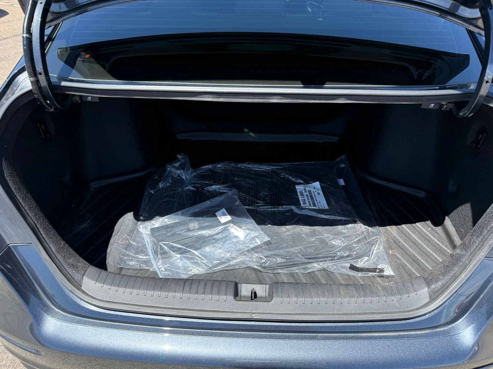 2025 Honda Accord SE - Photo 38