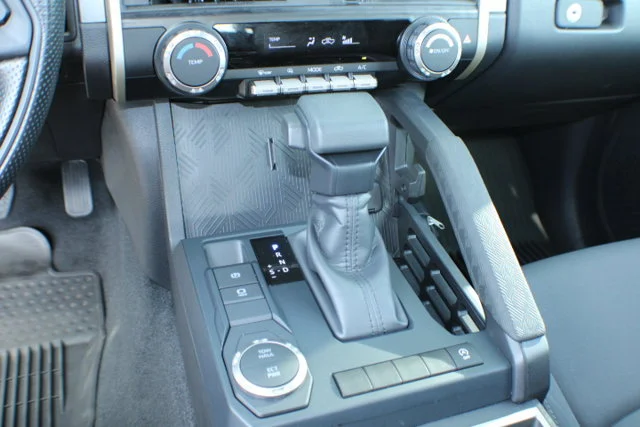 Used 2025 Underground Toyota SR5 image 10