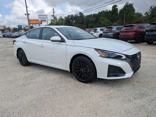 New 2026 Pearl White TriCoat Nissan SV Special Edition image 2
