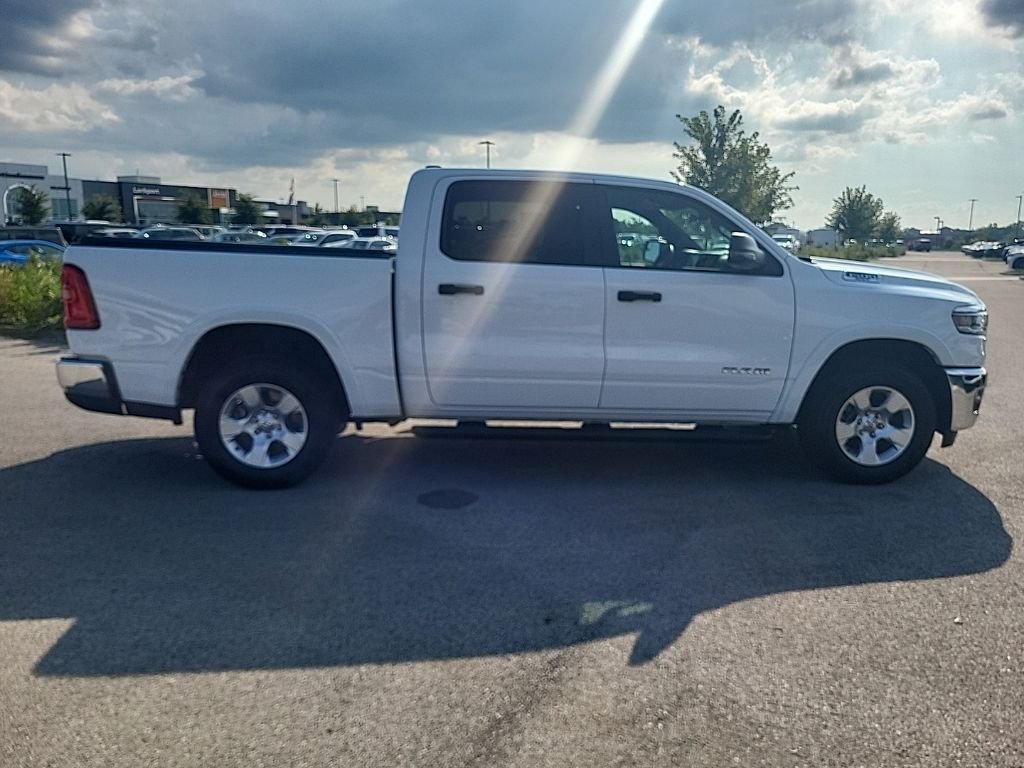 Used 2025 White Ram Big Horn/Lone Star image 6