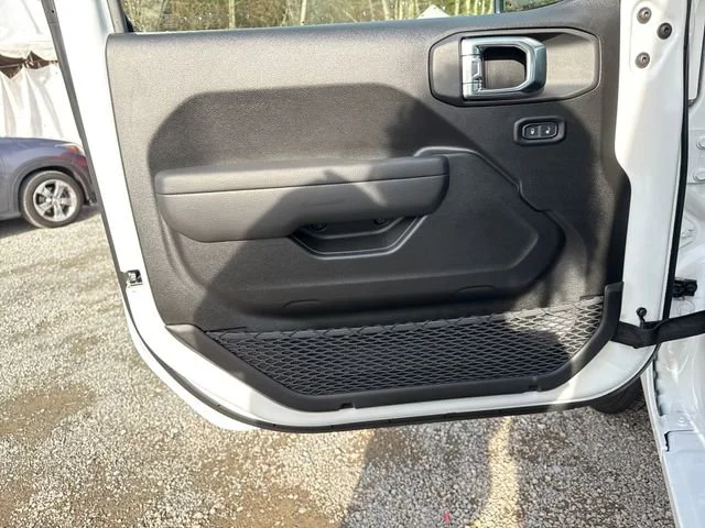 New 2026 Bright White Clearcoat Jeep Sport image 15