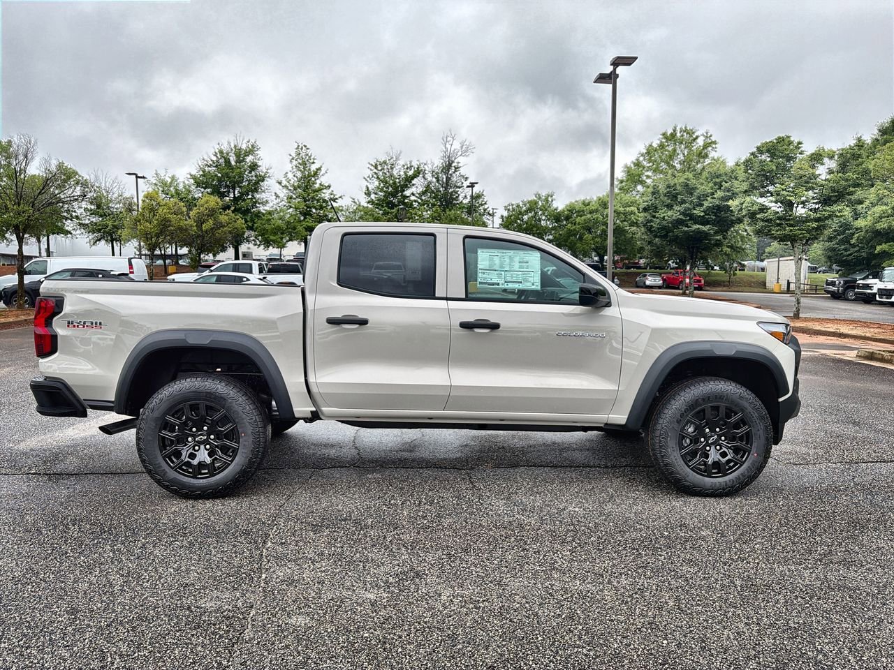 2026 Chevrolet Colorado Trail Boss - Photo 9