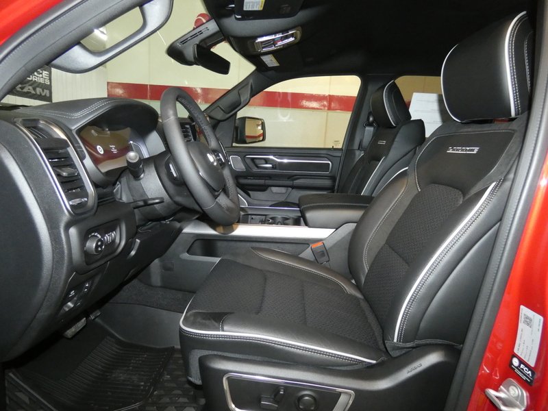 2026 RAM 1500 Laramie - Photo 12