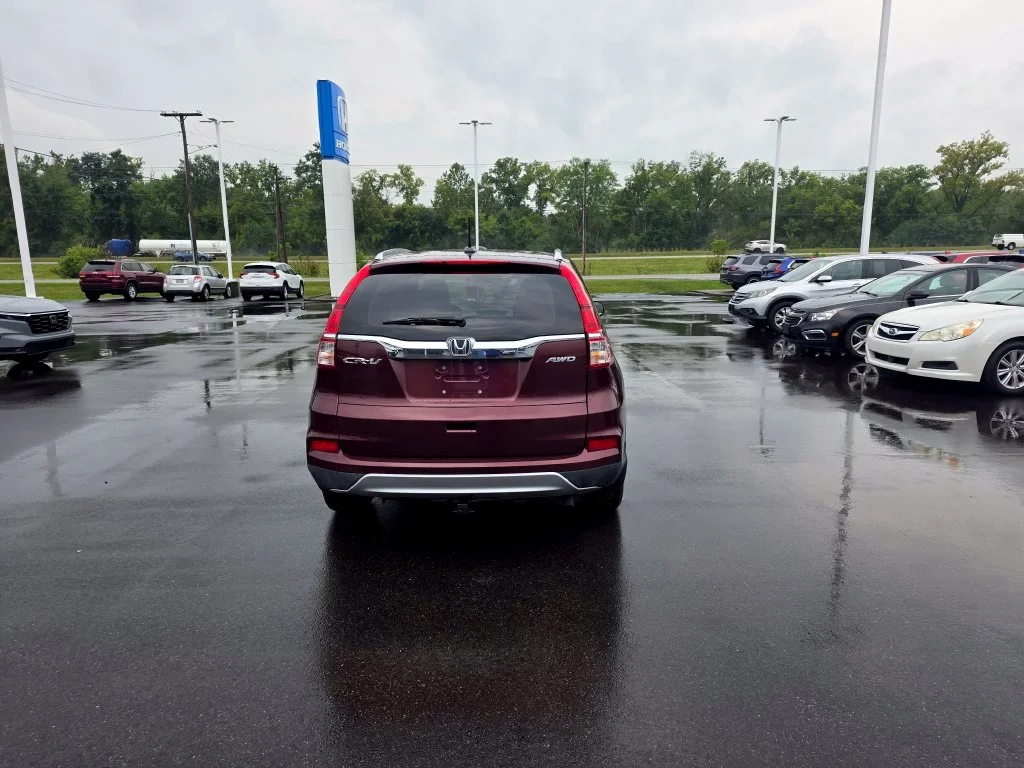 Used 2015 Basque Red Pearl Honda EX-L image 4