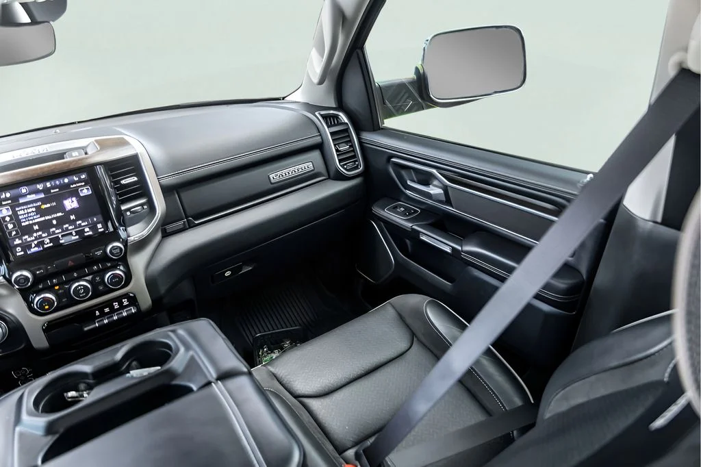 Used 2022 Black Ram Laramie image 29