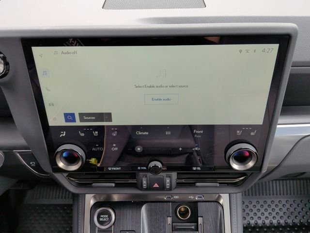 2025 Lexus GX Premium+ - Photo 22