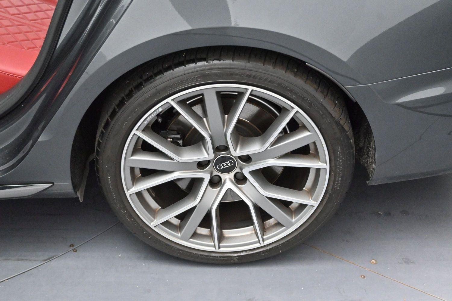 Used 2024 Daytona Gray Pearl Effect Audi Premium Plus image 32