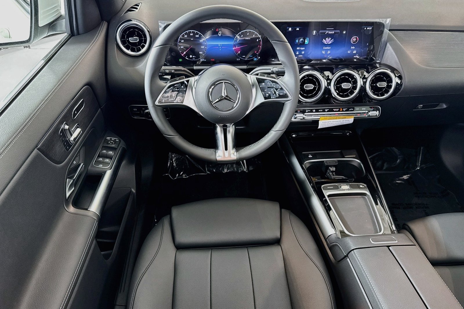 New 2026 Polar White Mercedes-Benz GLA 250 image 20