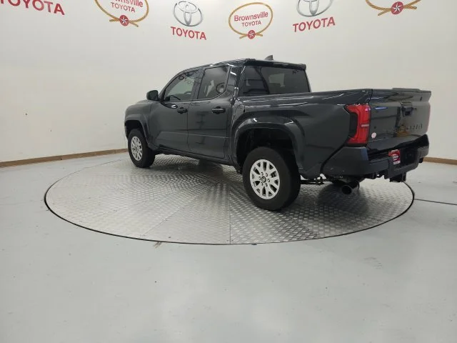 Used 2026  Toyota SR image 6