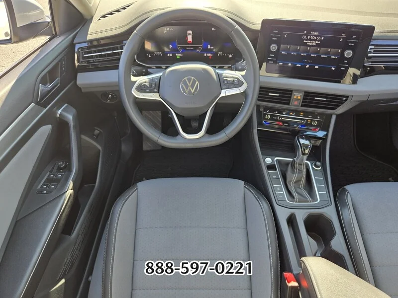 Used 2026 Opal White Pearl Volkswagen SE image 13