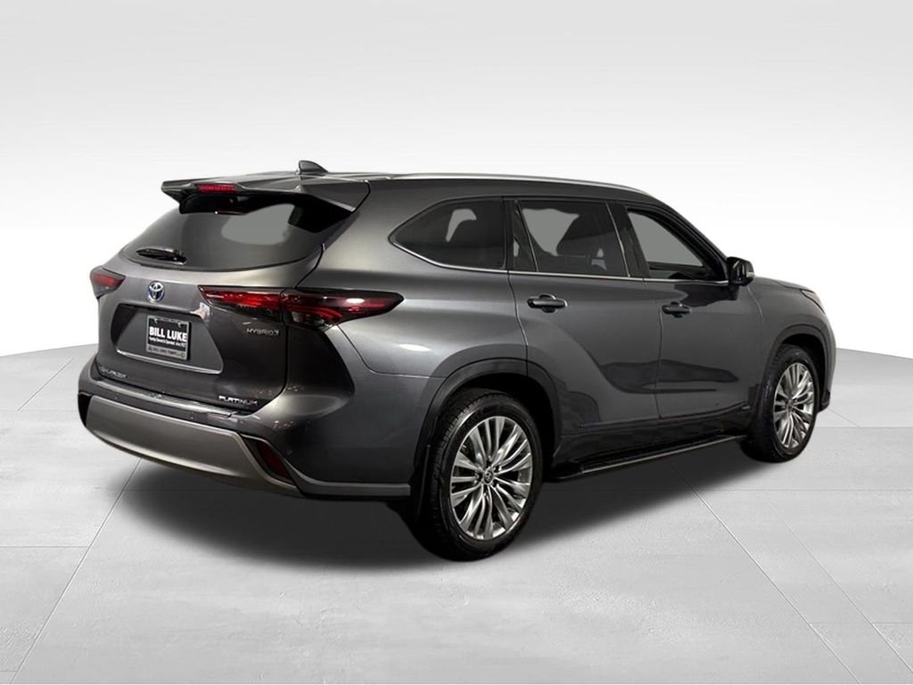 Used 2024 Magnetic Gray Metallic Toyota Platinum image 3
