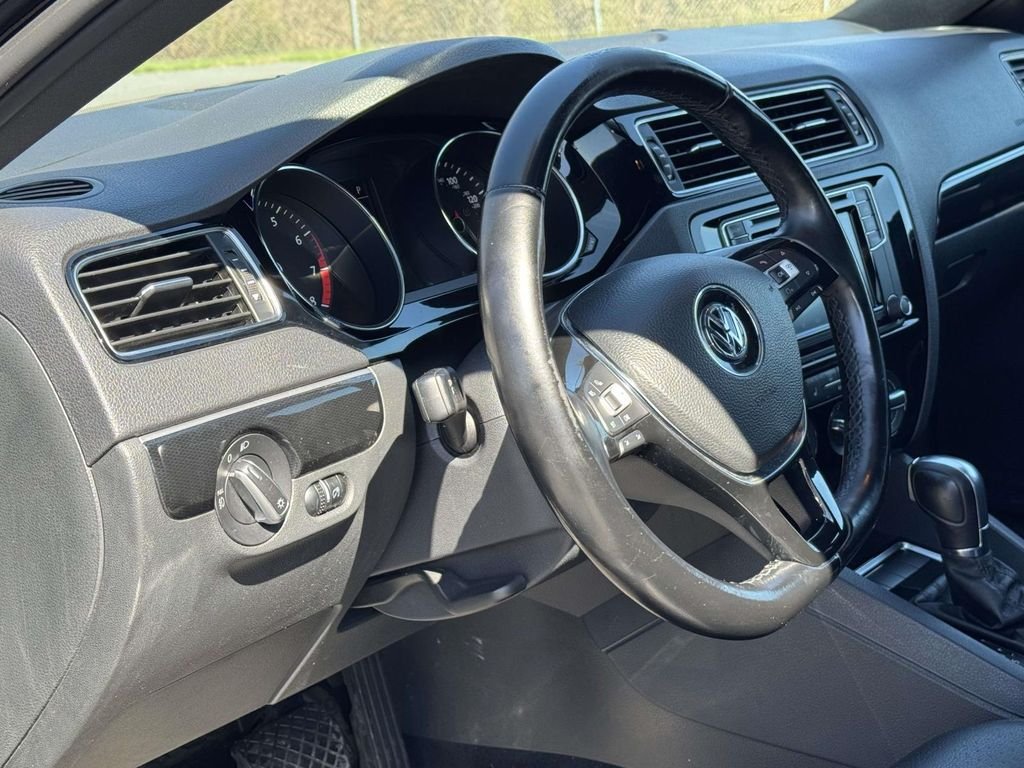 Used 2018 Volkswagen Jetta SE Sport with VIN 3VWD17AJXJM205299 for sale in Winchester, VA