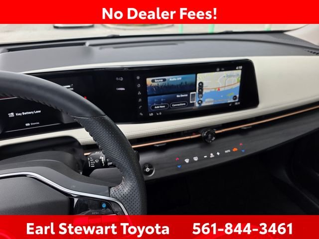Used 2023 White Nissan EVOLVE+ image 10