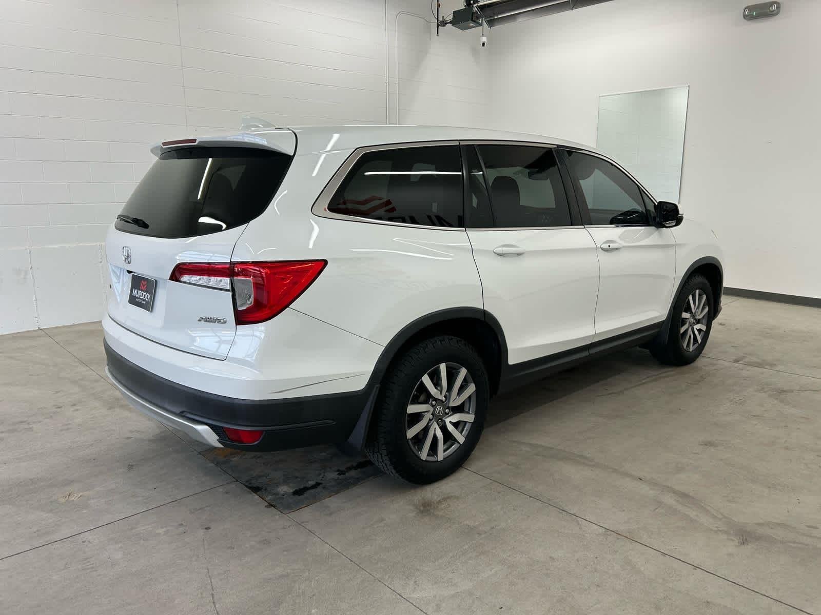Used 2020 Platinum White Pearl Honda EX-L image 5