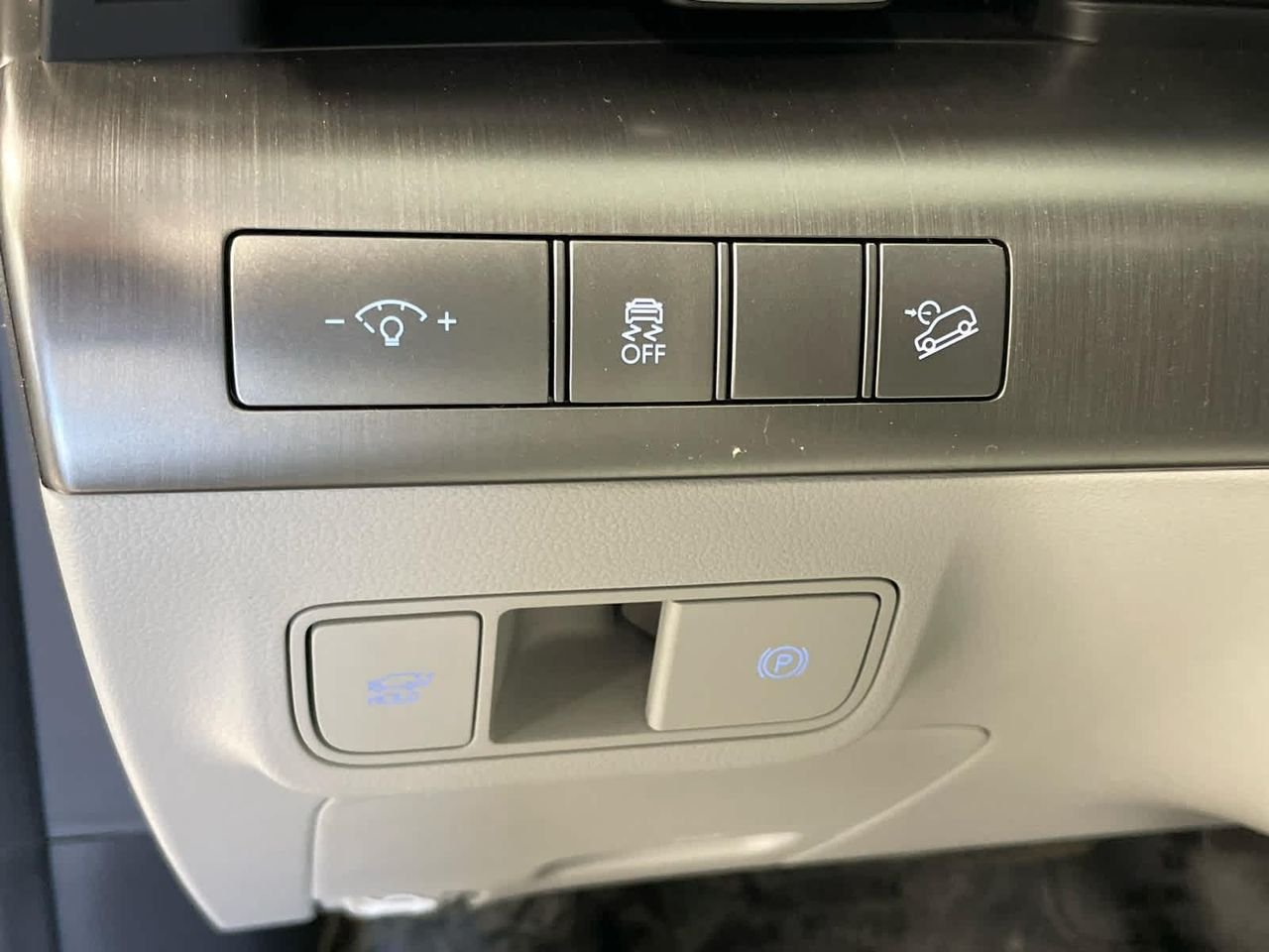 New 2026 Ecotronic Gray Pearl Hyundai Limited AWD image 71