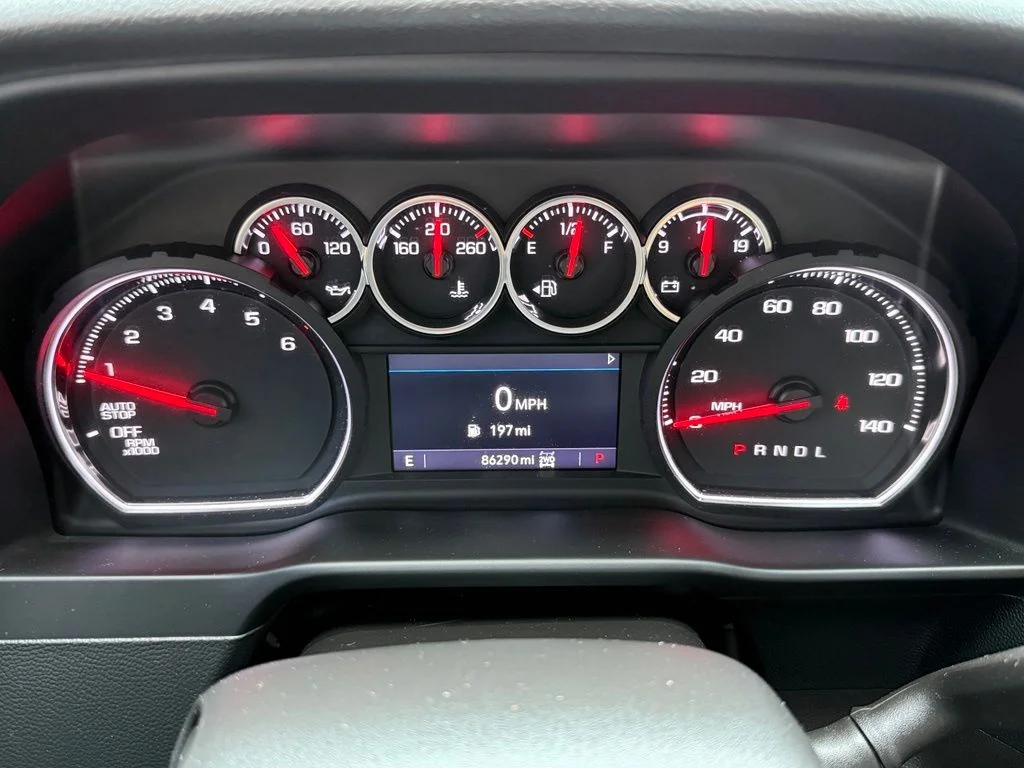 Used 2022 Black Chevrolet Custom image 18