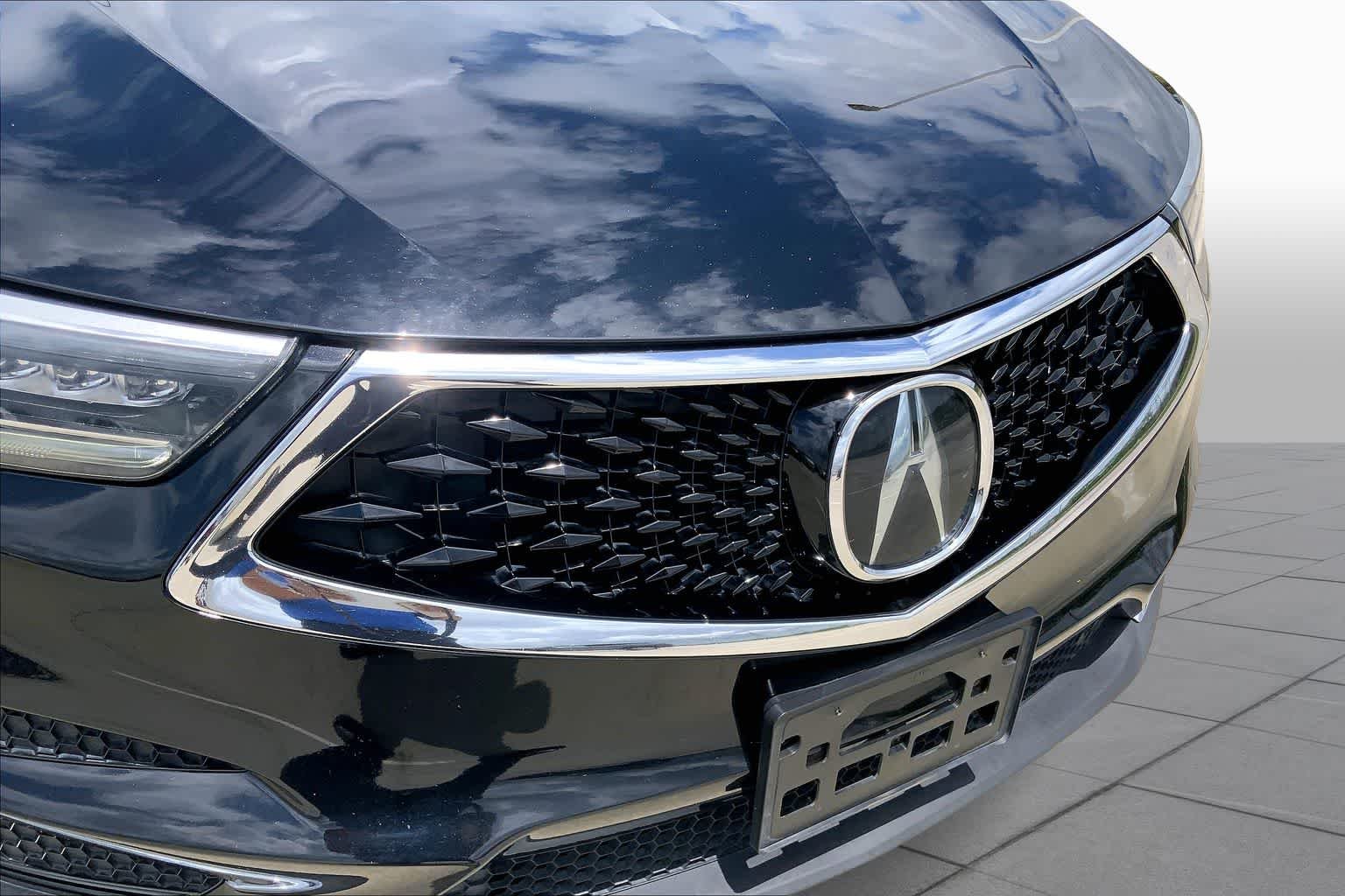 Used 2019 Majestic Black Pearl Acura  image 29