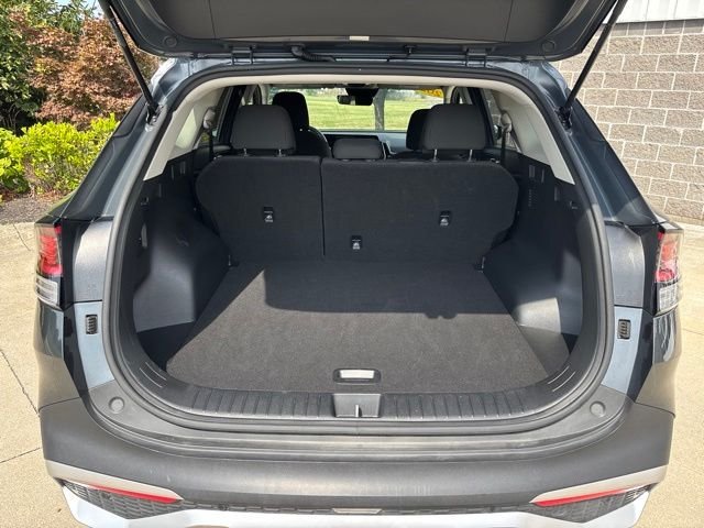 Certified Used 2023 Gravity Gray Kia LX image 11