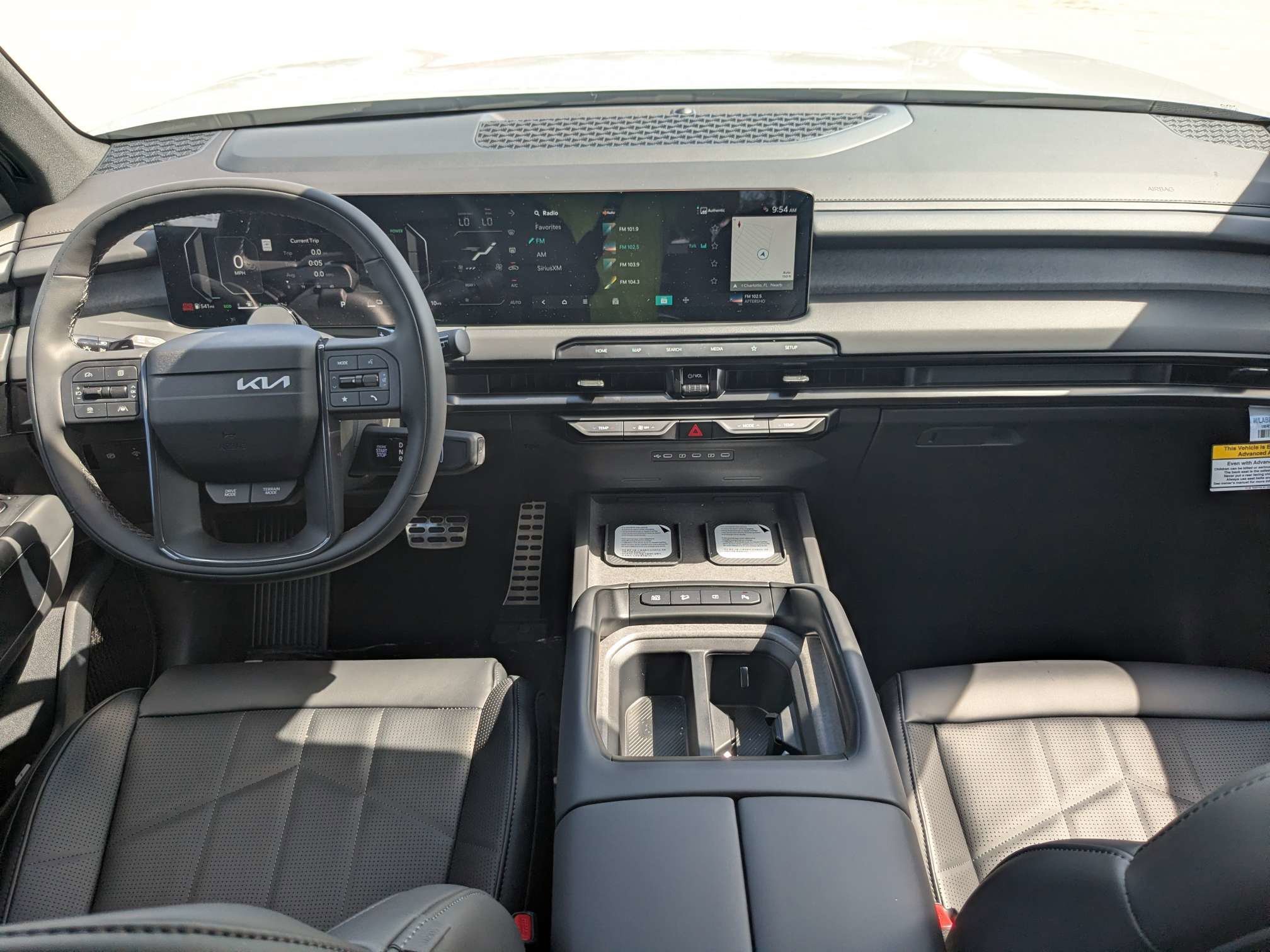 New 2027 Wolf Gray Kia X-LINE SX image 24