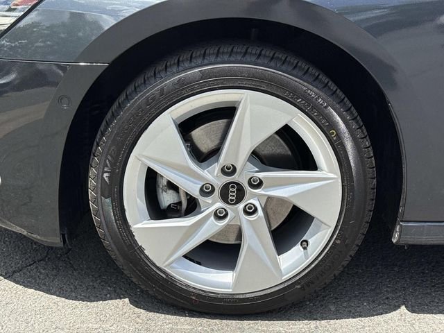 Used 2023  Audi 40 Premium image 12