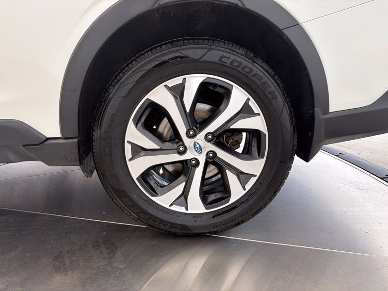Used 2020 White Subaru Touring image 38