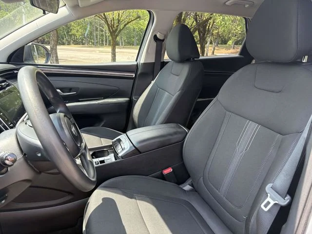 Used 2024 White Pearl Hyundai SEL image 6