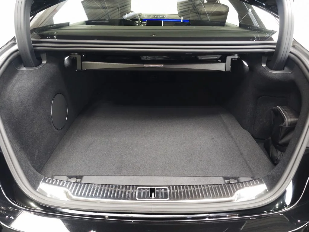 Used 2025 Black Mercedes-Benz S 63 E AMG® image 32