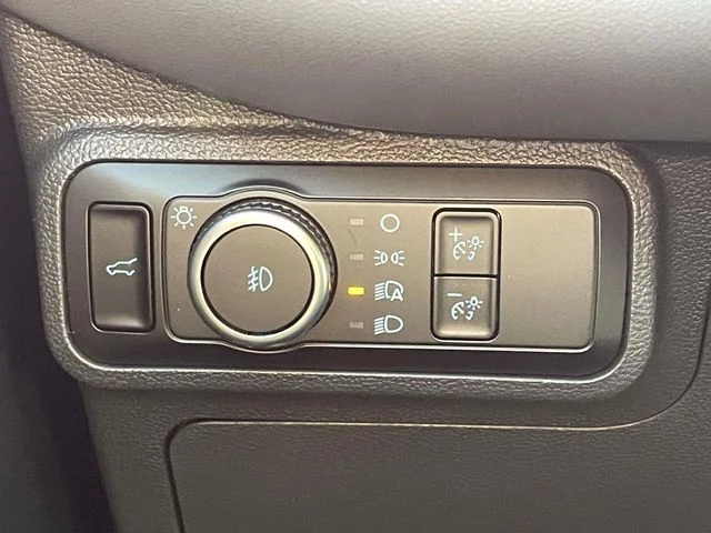 New 2026 Star White Metallic Tri-Coat Ford Active image 19