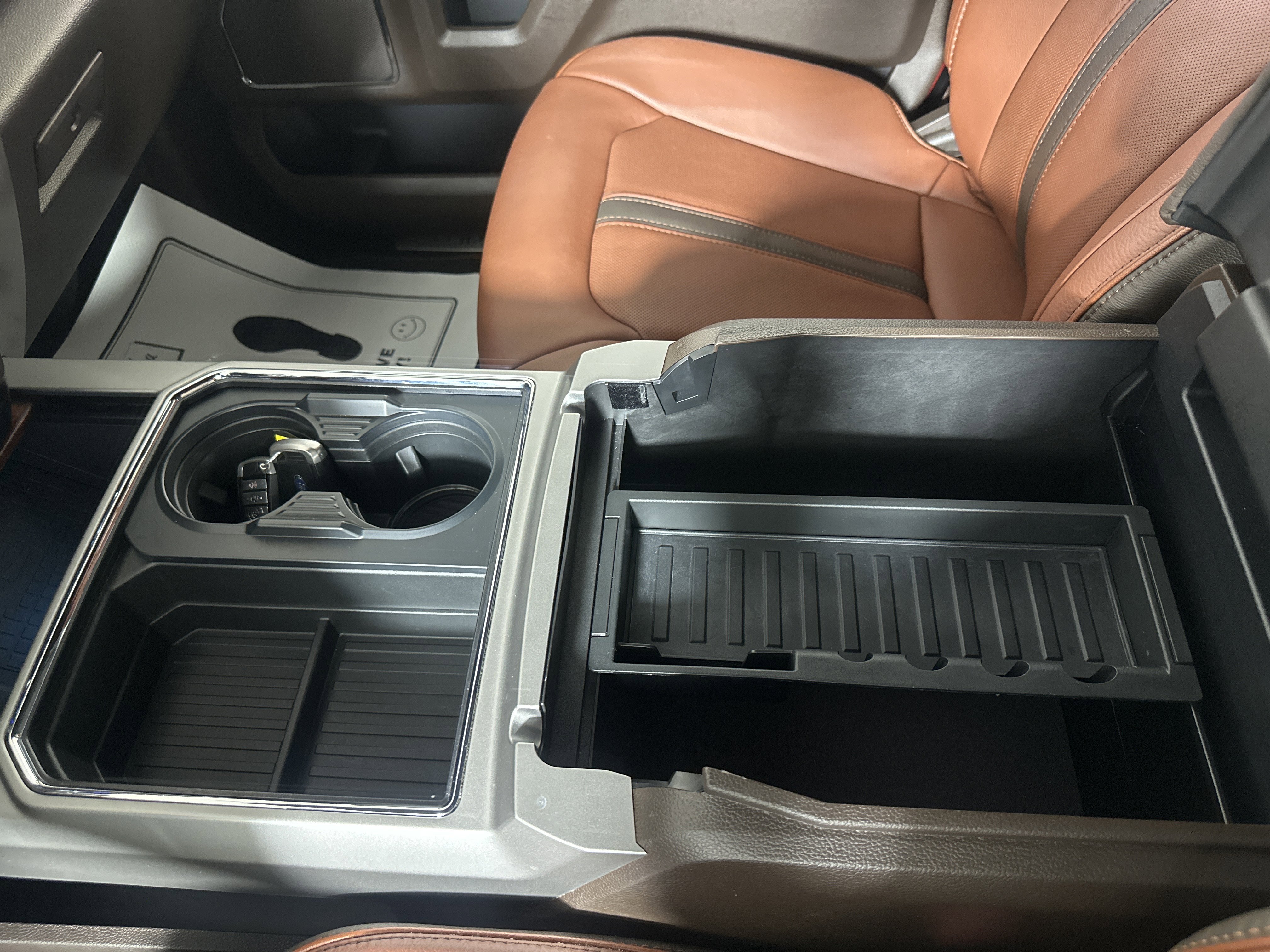 Used 2020 Red Ford  image 23