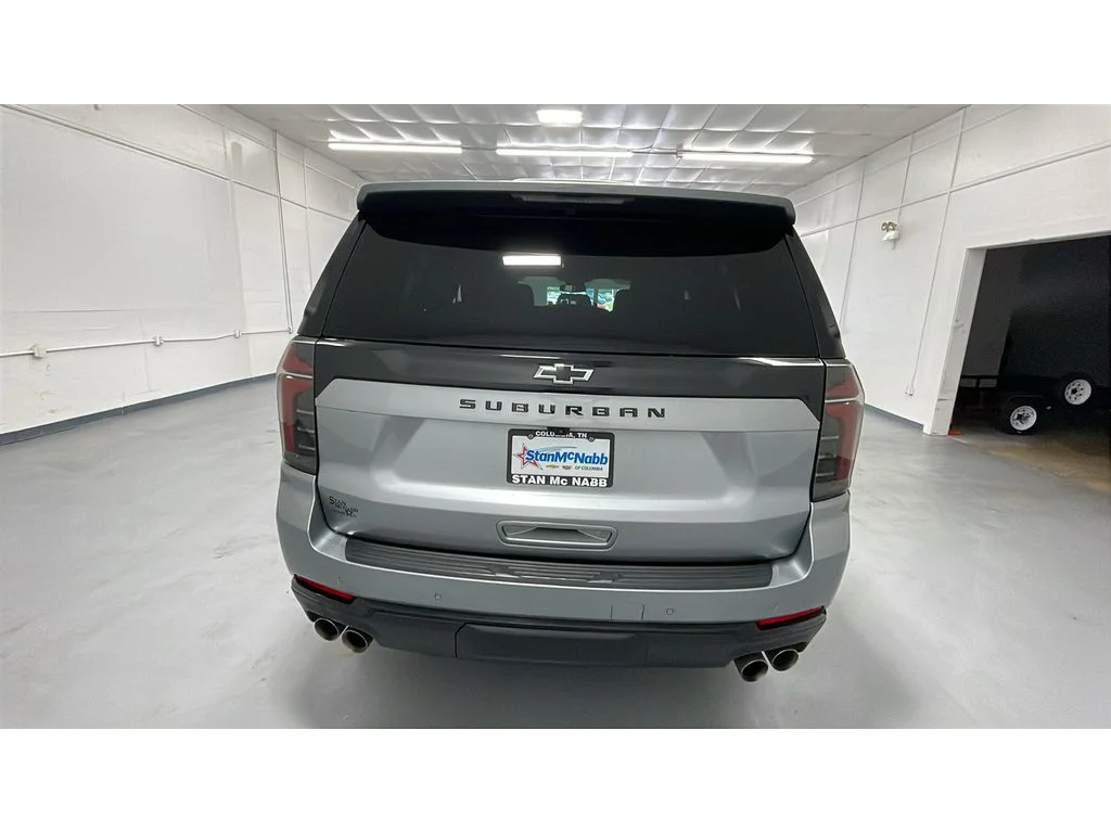 Used 2025 Sterling Gray Metallic Chevrolet Z71 image 6