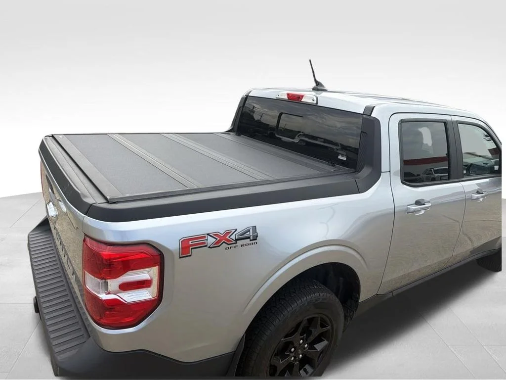 Used 2024 Silver Ford Lariat image 11