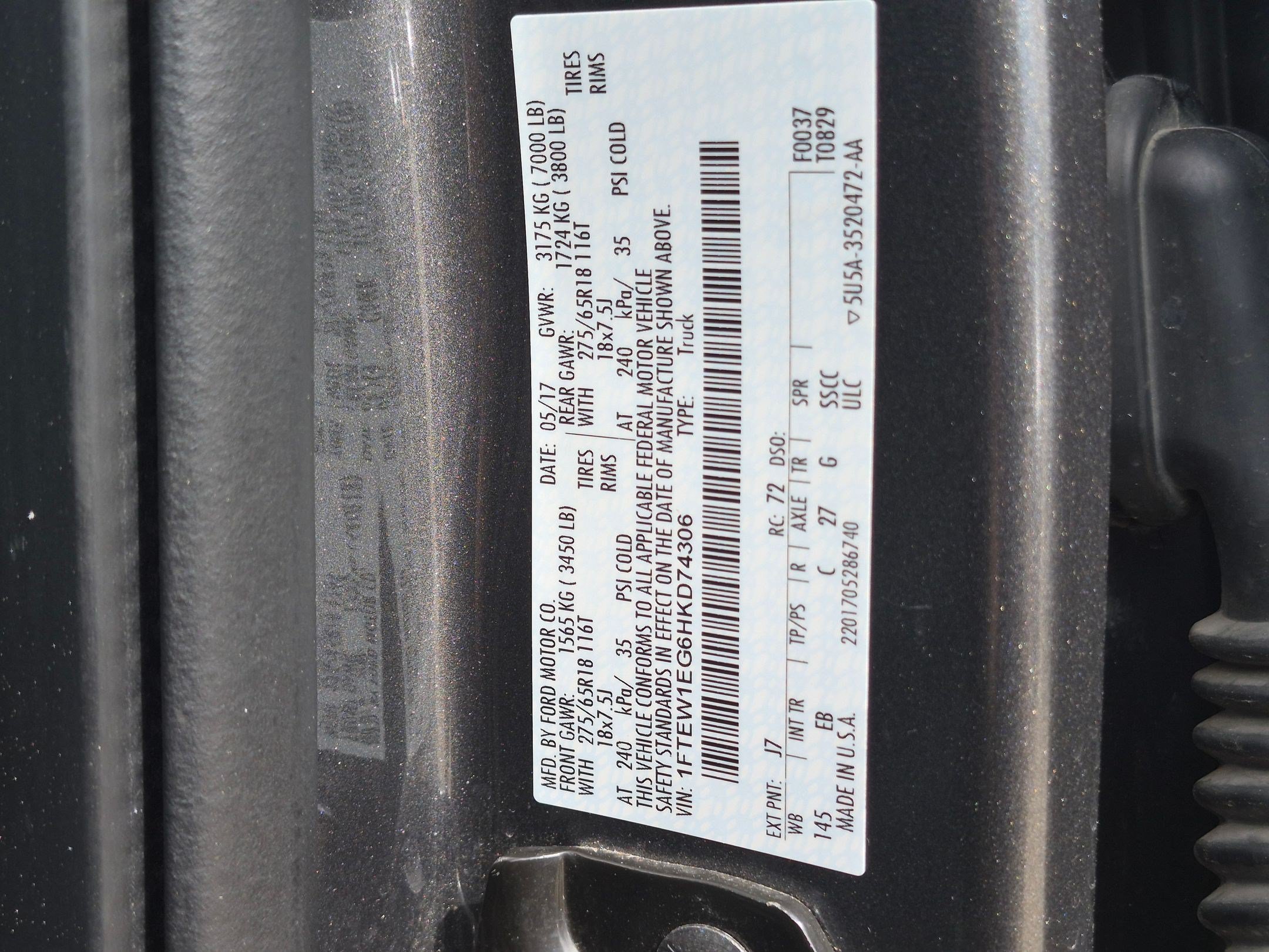 Used 2017 Gray Ford XL image 31
