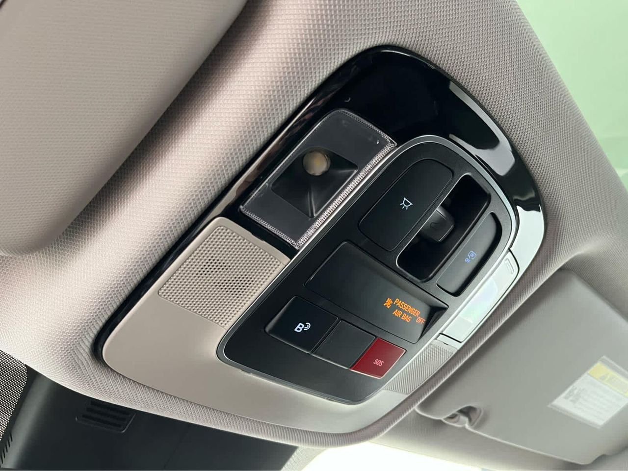 New 2026 Hampton Gray Hyundai Limited AWD image 22