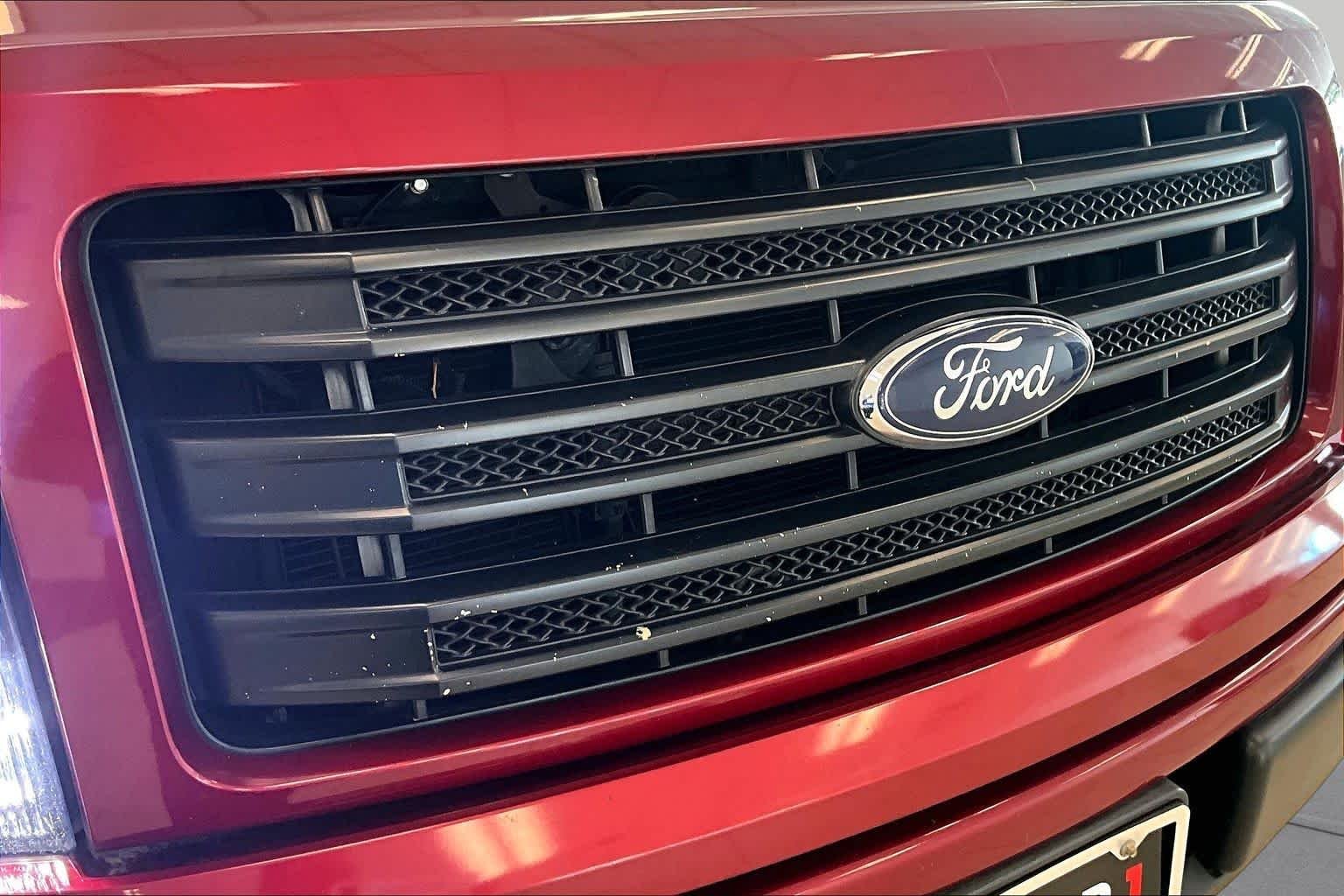 Used 2014 Ruby Red Metallic Tinted Clear Coat Ford FX2 image 28