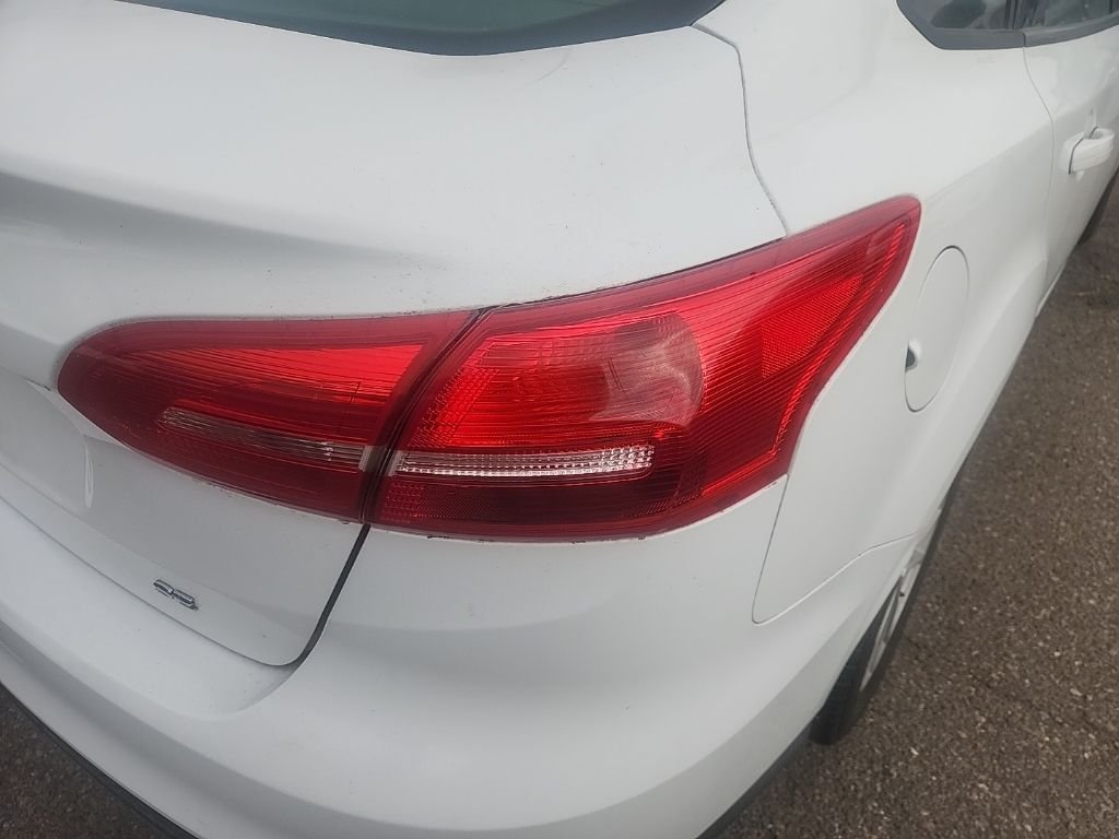Used 2018 White Ford SE image 13