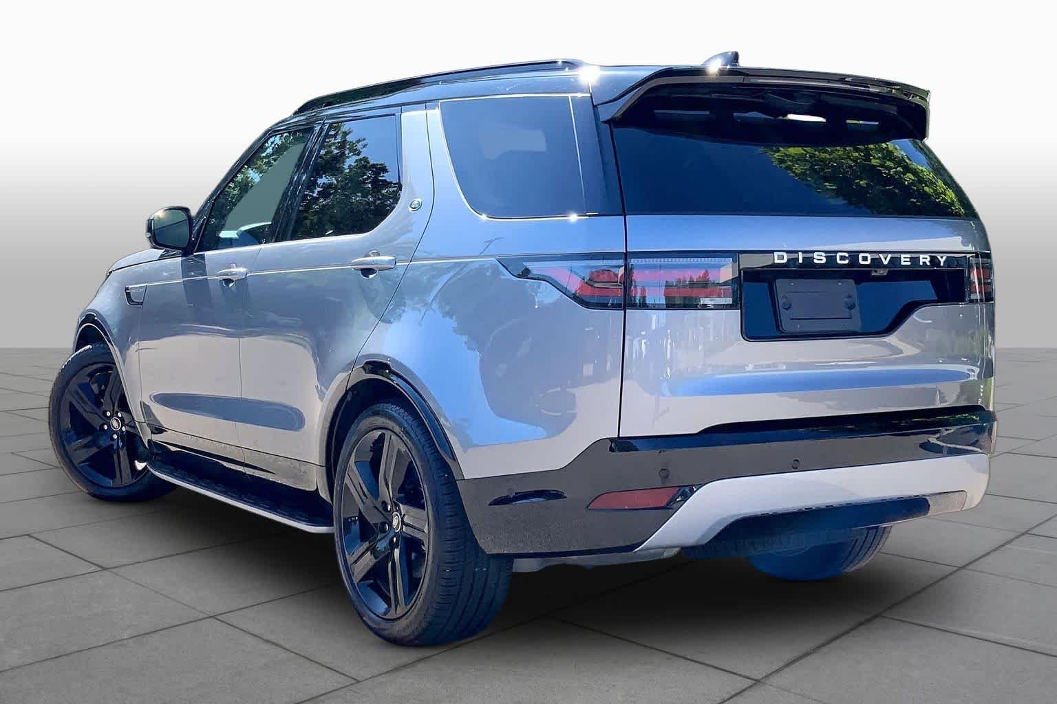 Used 2026 Eiger Grey Metallic Land Rover Gemini Edition image 11