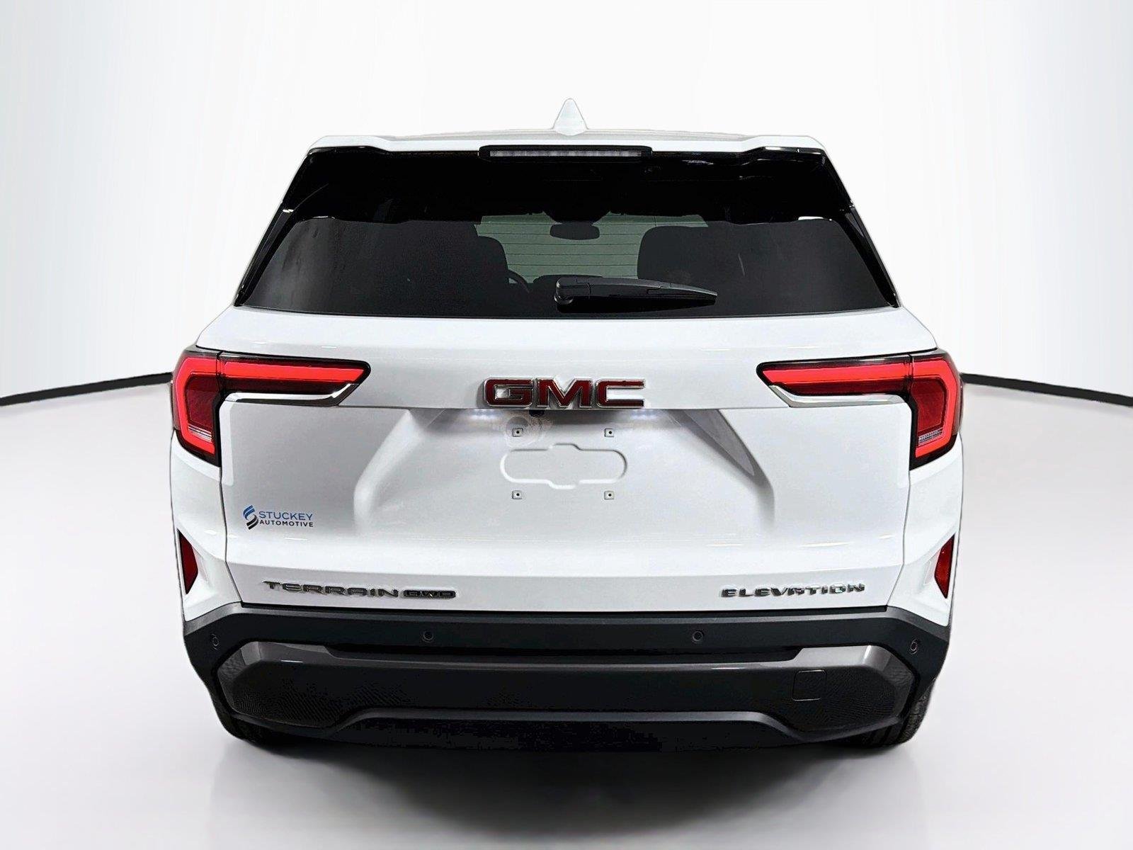 Used 2026 Summit White GMC Elevation image 10