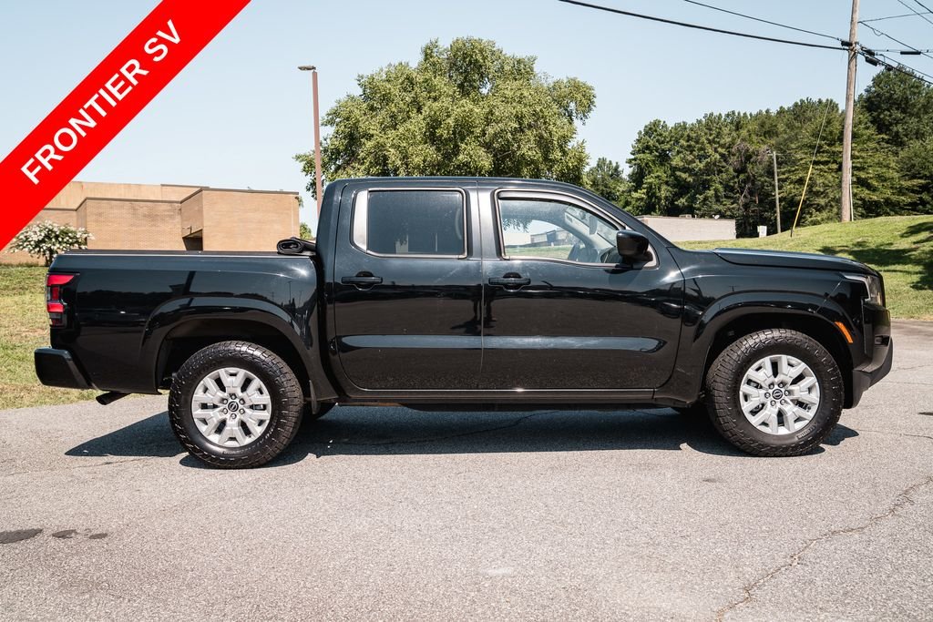 Used 2022 Super Black Nissan SV image 9