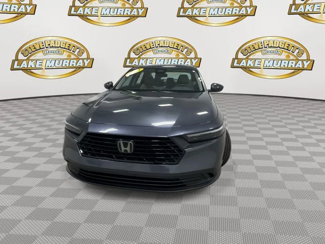 Used 2024 Meteorite Gray Metallic Honda LX image 6