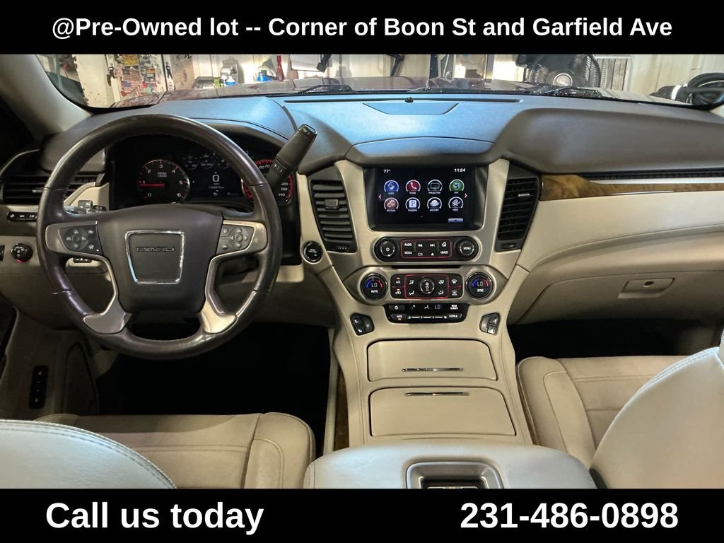 Used 2016 Red GMC Denali image 18