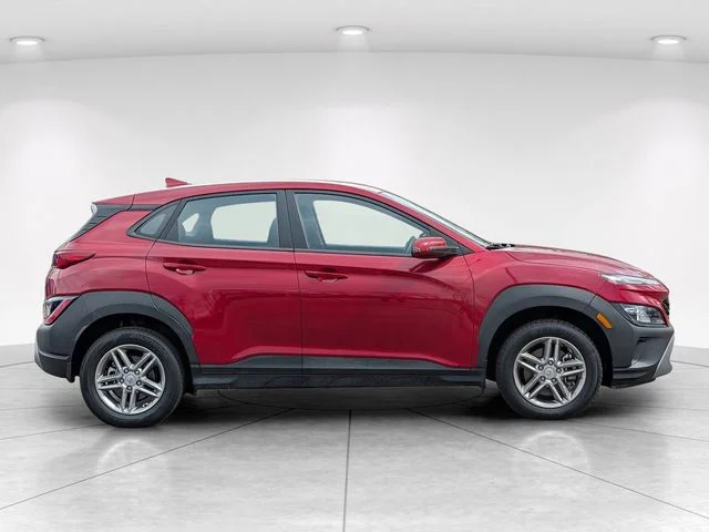 Used 2023 Hyundai Kona SE with VIN KM8K2CAB9PU052732 for sale in White Bear Lake, Minnesota