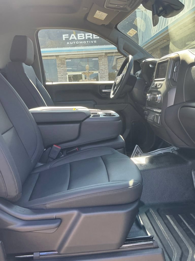2026 GMC Sierra 2500HD Pro - Photo 11