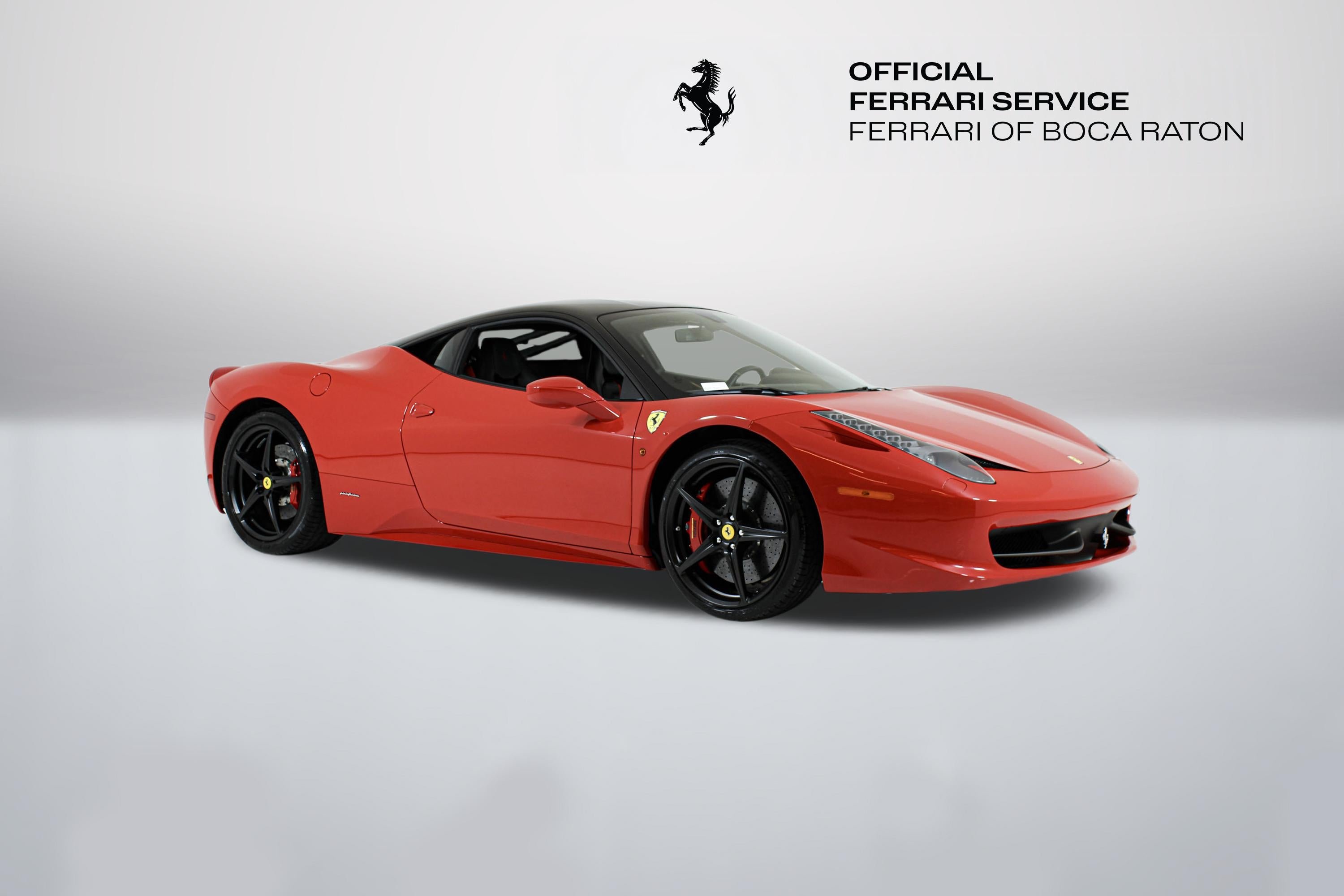 Used 2015 Red Ferrari  image 8