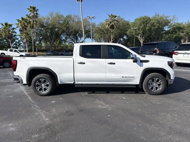 New 2026 Summit White GMC Pro image 3