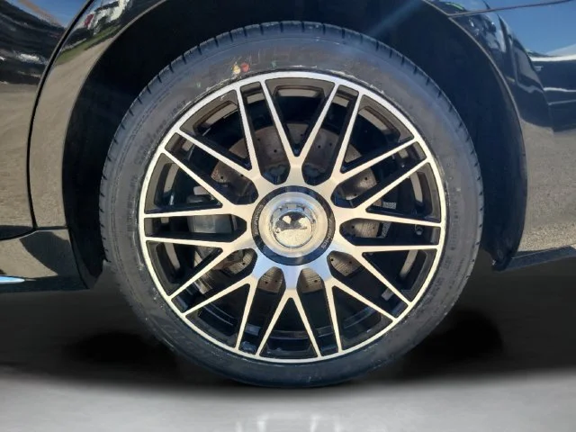 Used 2022 Black Mercedes-Benz S 580 image 41
