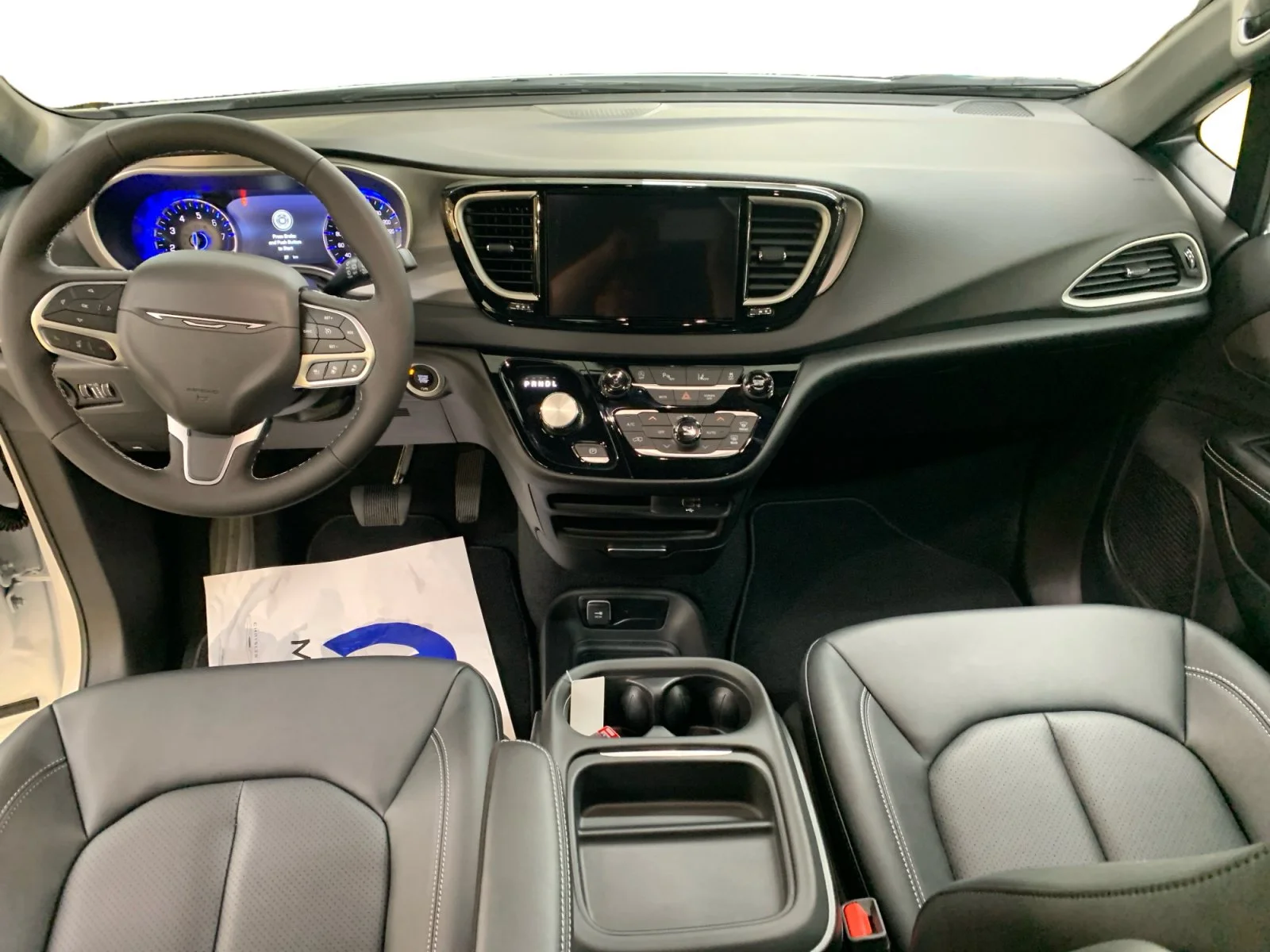 New 2027 Bright White Chrysler SXT image 12