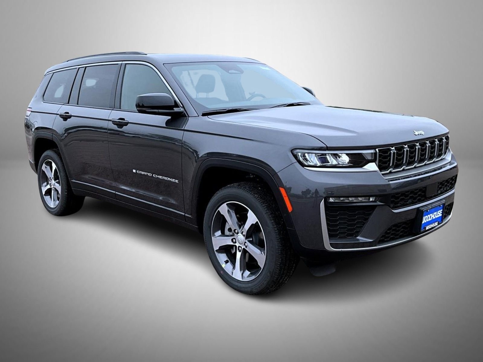 New 2026 Baltic Gray Metallic Clear-Coat Exterior Paint Jeep Limited image 3